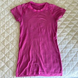 Lululemon short sleeve Swiftly Tee
